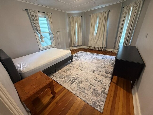 Building Photo - 33 Ann St