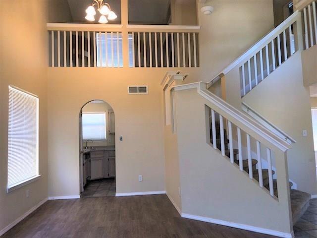 Building Photo - 3052 Tierra Humeda Dr