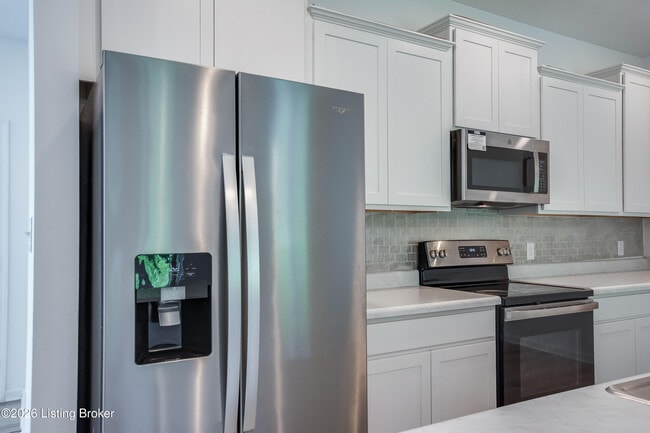 Building Photo - 17010 Meander Way