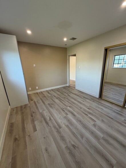 Building Photo - 12136 Hatteras St