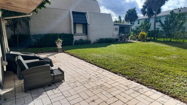 Building Photo - 4383 Trevi Ct