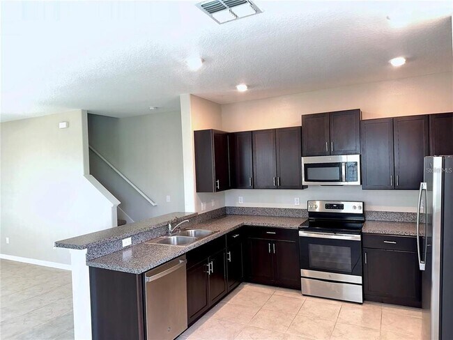 Building Photo - 3616 Bellmeade Ct