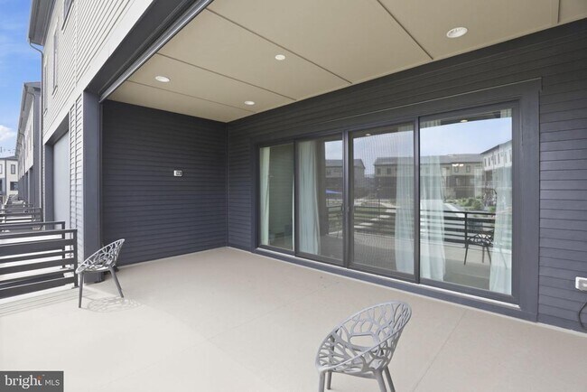 Building Photo - 20246 Northpark Dr