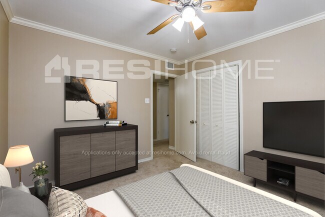 Building Photo - 2917 Rolling Hills Dr
