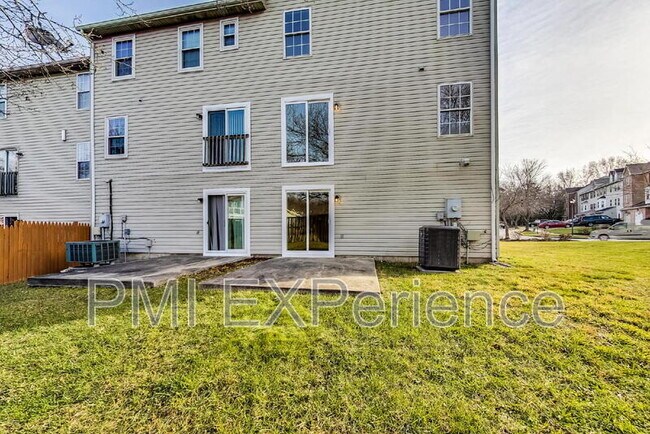 Building Photo - 9010 Hardesty Dr
