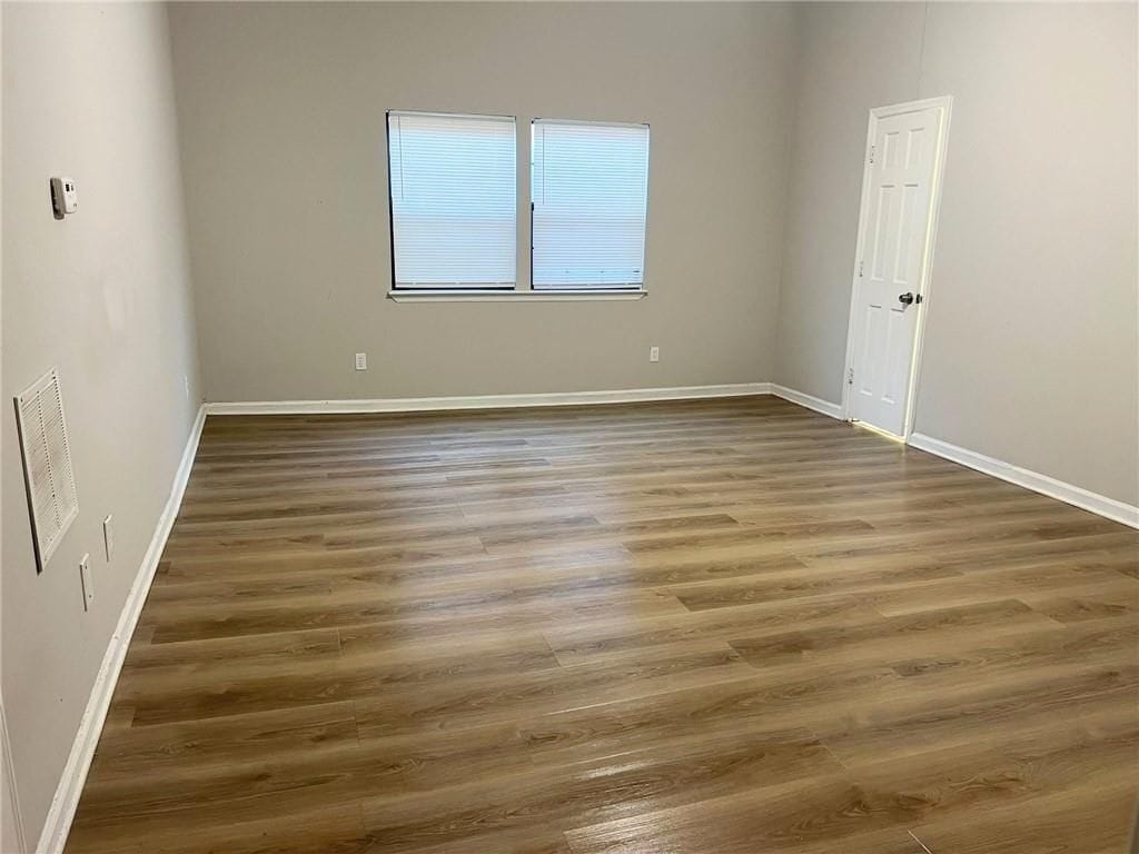 Building Photo - 2961 Hawk Ct SE