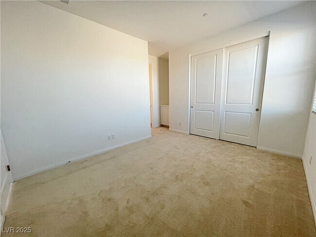 Building Photo - 8820 Scalpay St