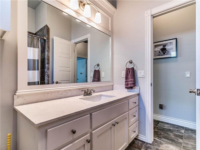 Building Photo - Beautiful home + Deer Creek Schools + 4 bedroom + 2.5 bathrooms