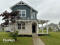 Building Photo - 4303 Maxwell Rd