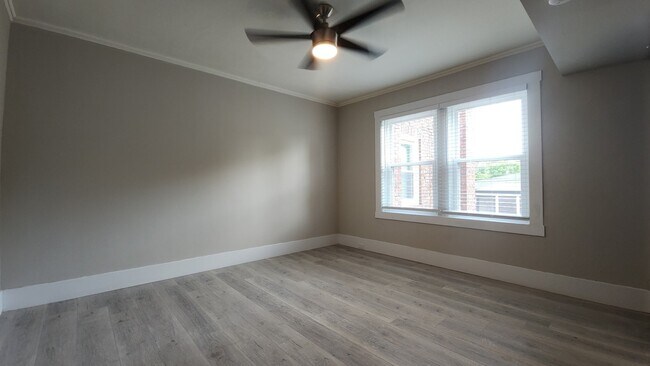 Building Photo - 7556 Byron Pl