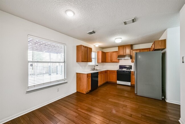 Building Photo - 7931 Westington Ln