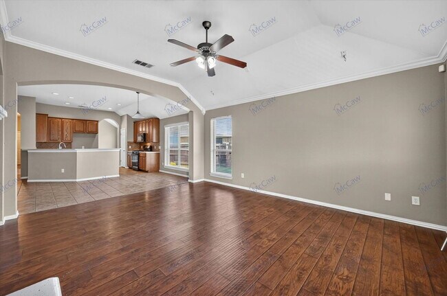 Building Photo - 9068 Weller Ln