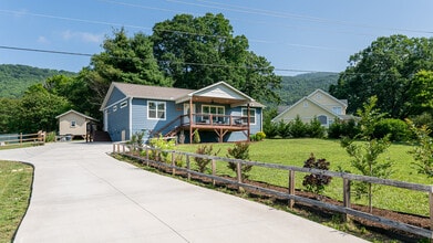 Convenient Farm Living At Its Finest! - 664 Old Fort Rd