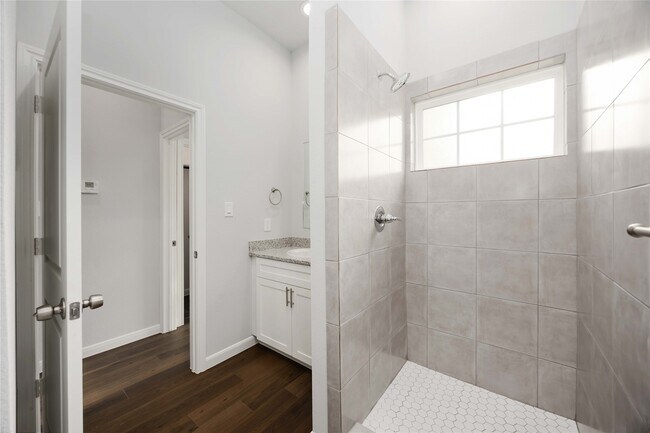 Building Photo - 4938 Paradigm Ln