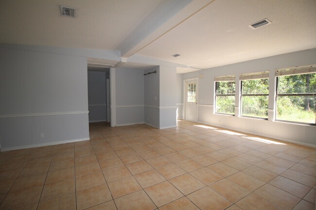 Building Photo - 11681 41st Ct N