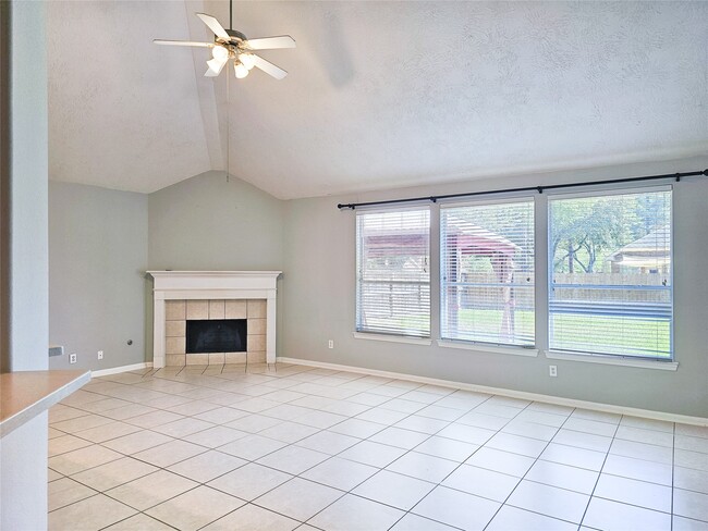 Building Photo - 18118 Yellowstone Trail