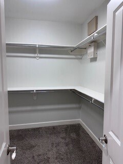 Building Photo - 2210 Mid Ln