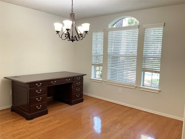 Building Photo - 67 Blackstar Pl