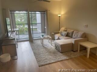 Building Photo - 3021 Alcazar Pl