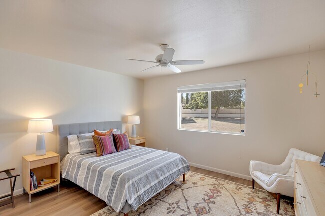 Building Photo - 7441 E Century Dr