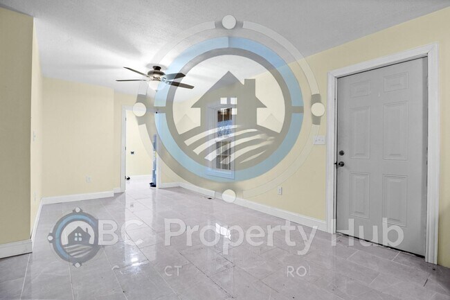 Building Photo - 97 Blakley Subdivision Rd