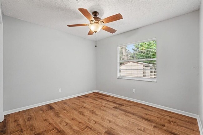 Building Photo - 17703 Cranbrook Dr