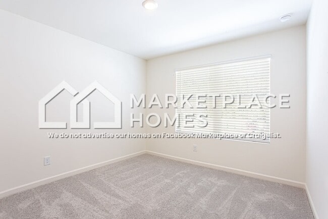 Building Photo - 308 Rydal Wy