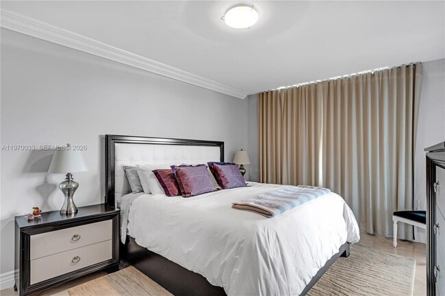 Building Photo - 1500 Ocean Dr