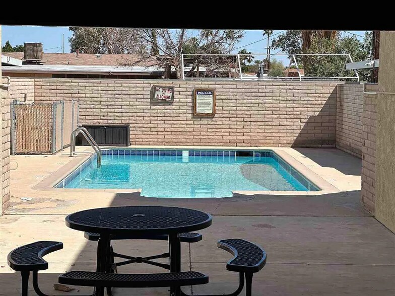 Building Photo - 2803 S 1st Ave