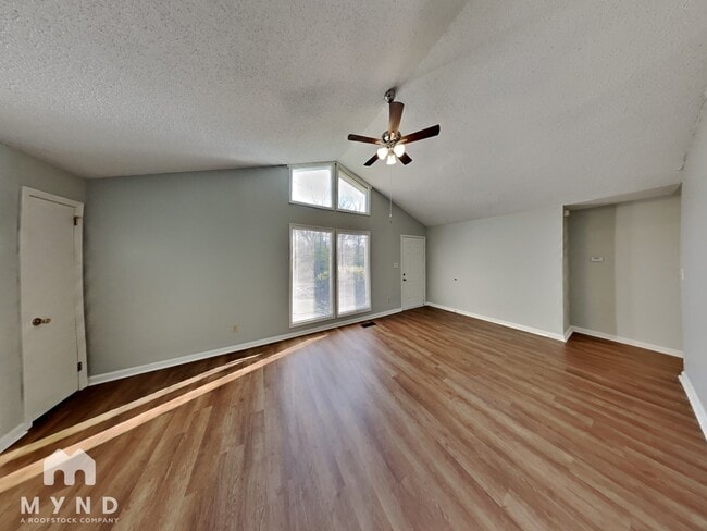 Building Photo - 5214 Amberwood Cir