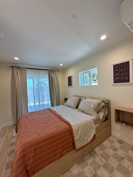 Building Photo - 5106 Cimarron St