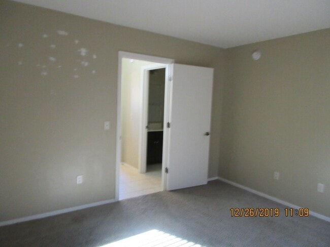 Building Photo - Rancho Sahuarita beautiful home