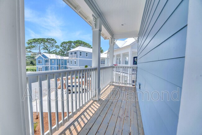 Building Photo - 2700 Lagoon Mnr Dr