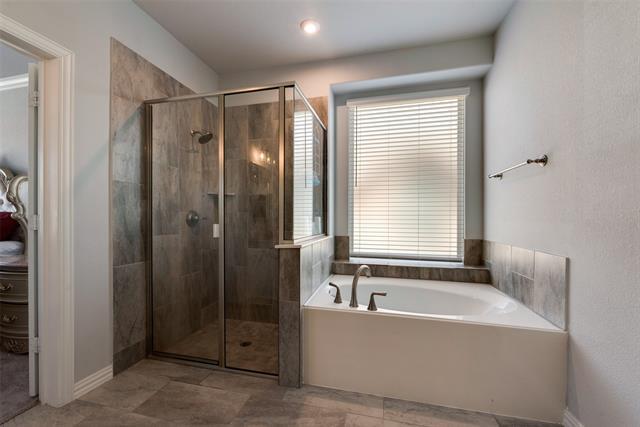 Building Photo - 410 Harvest Grove Dr