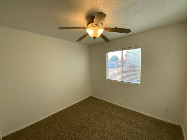 Building Photo - 3 Bedroom Single Story Home Available in Ventana Ranch Near Irving Blvd NW & Universe Blvd NW!