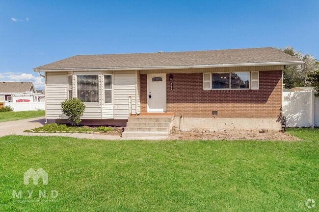 Building Photo - 3453 S 7120 W