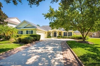 Building Photo - 1028 Meadow View Ln