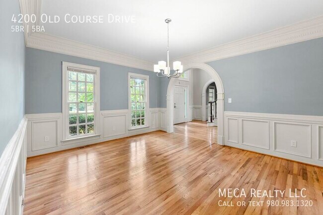 Building Photo - 4200 Old Course Dr