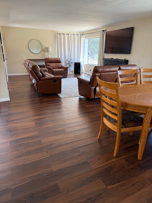 Building Photo - 5263 Creekside Rd