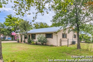 Building Photo - 103 Amber Dr