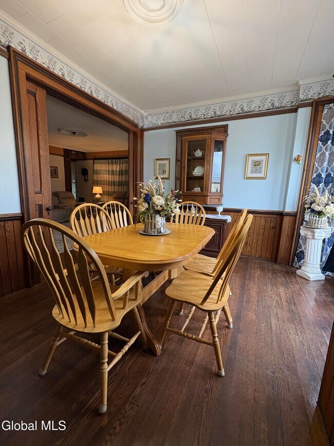 Building Photo - 260 Clark Rd