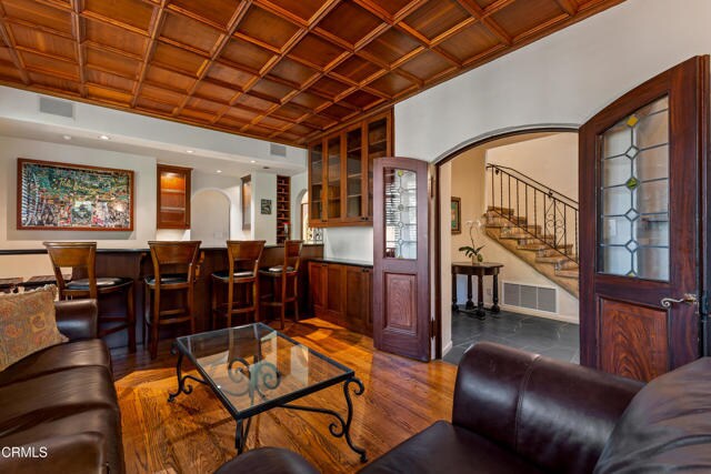 Building Photo - 5321 Alta Canyada Rd