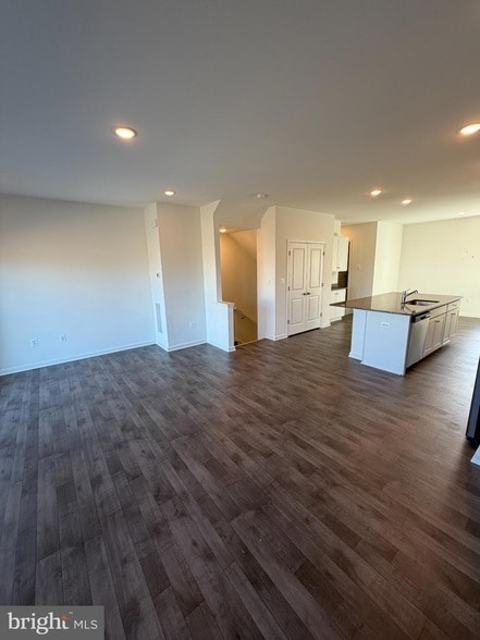 Building Photo - 2609 Grey Wolf Ln