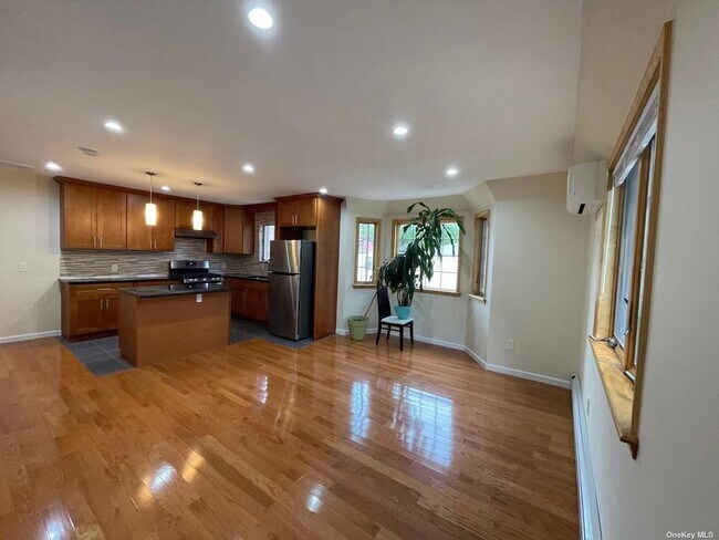 Building Photo - 217-35-217-47 47th Rd