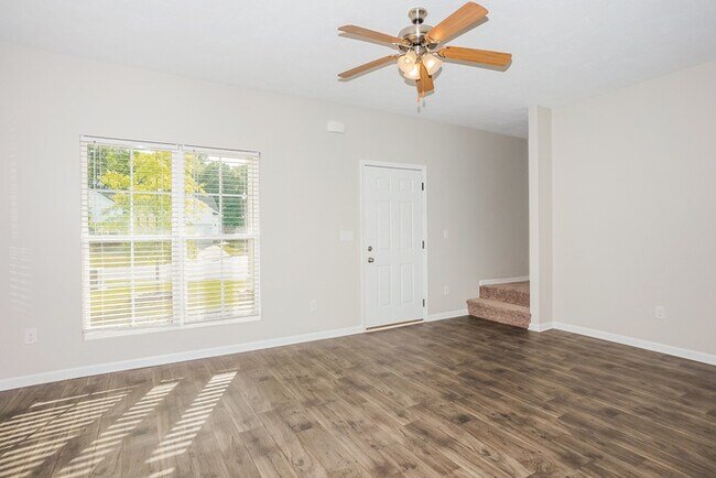 Building Photo - 2201 Grove Landing Way