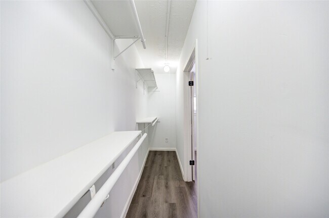 Building Photo - 12127 Palmton St