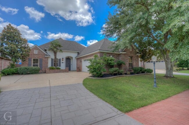 Building Photo - 609 Toulouse Ct