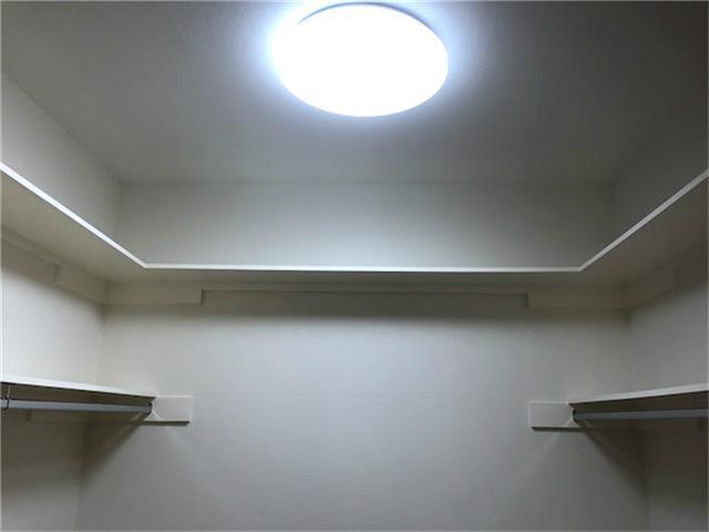 Building Photo - 11711 Memorial Dr