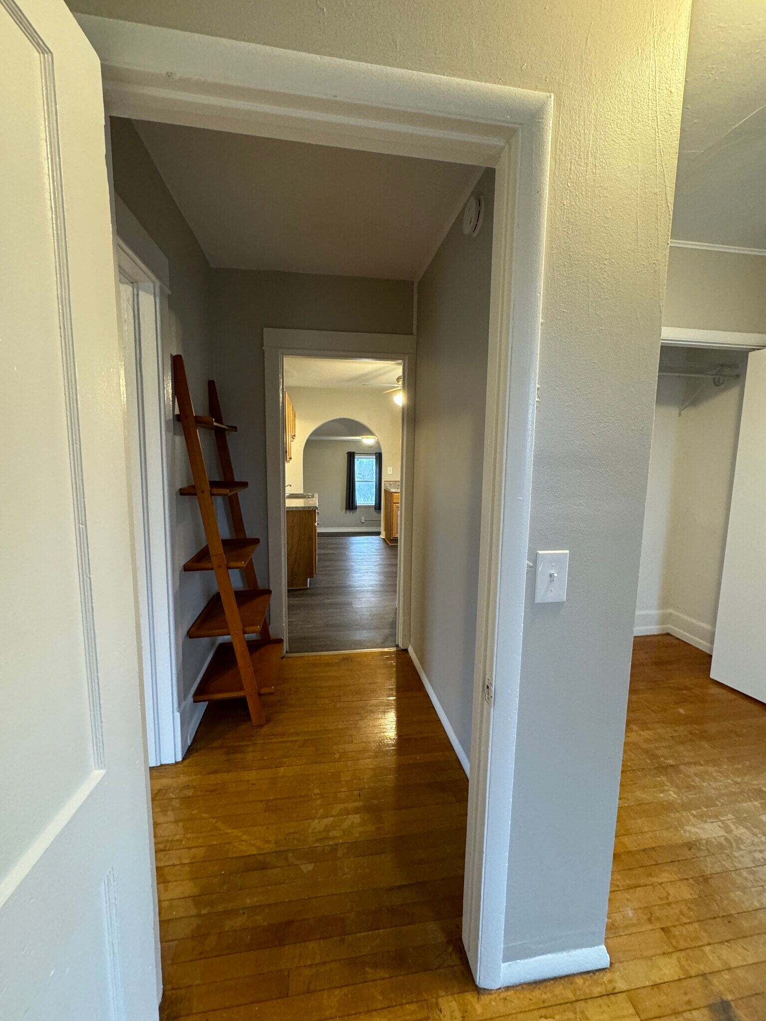 Building Photo - 1865 Fisher St