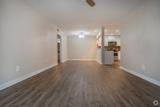 1BR, 1BA - 661 SF (A1) - Dominion at Oak Forest